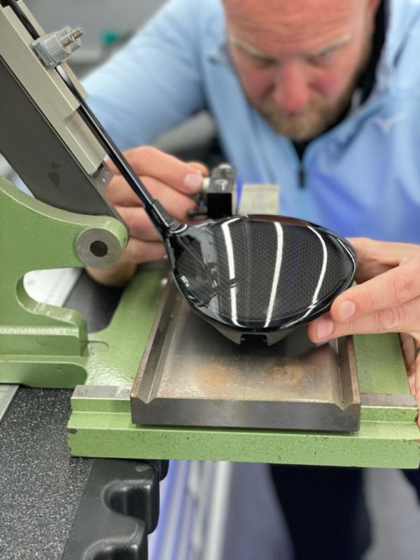 Mizuno STG 220 driver