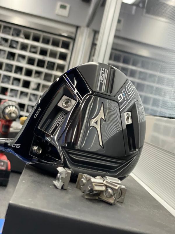 Mizuno STG 220 driver